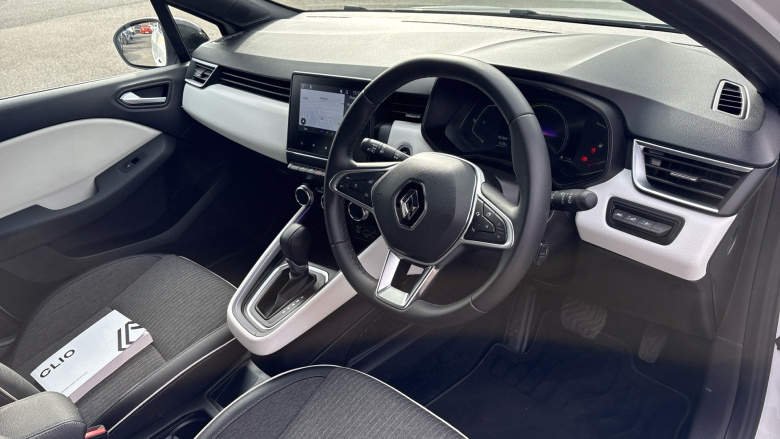 Renault Clio 1.6 E-TECH full hybrid 145 Techno 5dr Auto Hybrid Hatchback